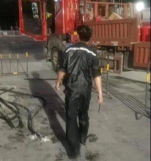 服務(wù)先鋒行｜他被澆成了“落湯雞”，但很帥！